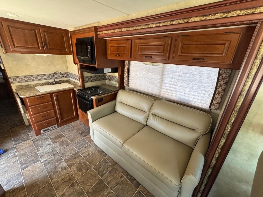 Ford Stripped Chassis Motorhome  2011