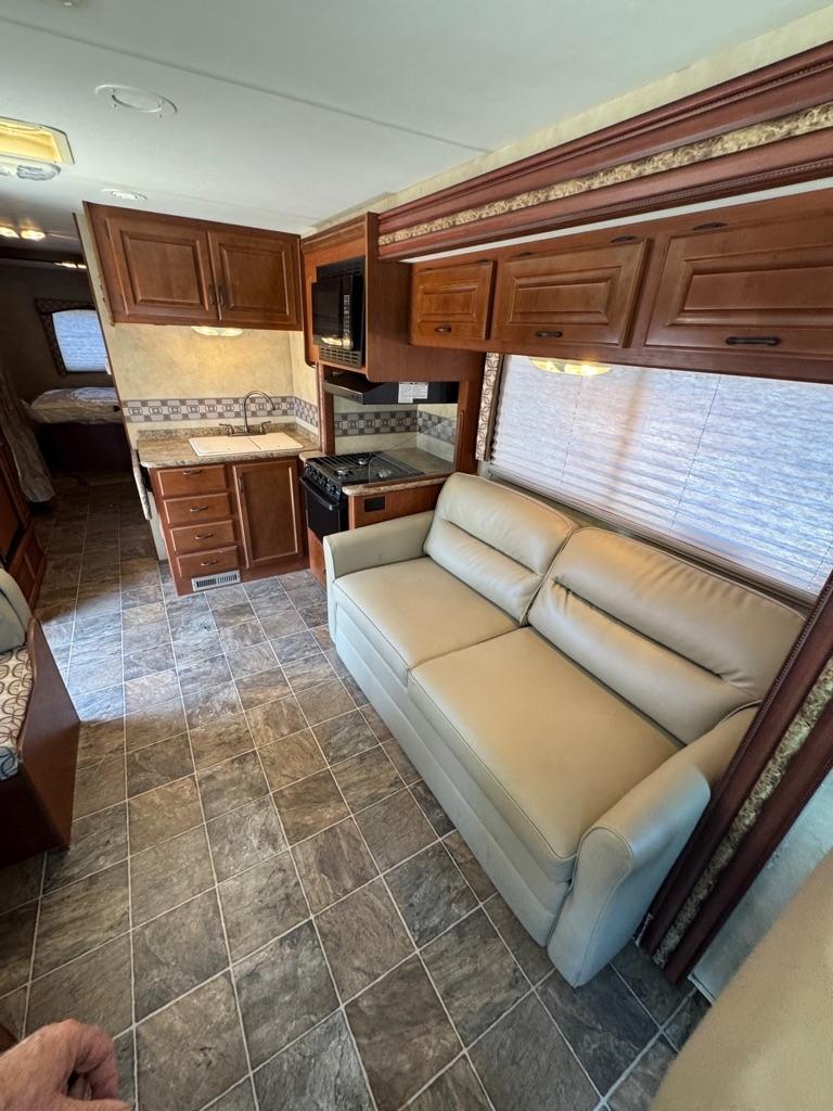 Ford Stripped Chassis Motorhome  2011