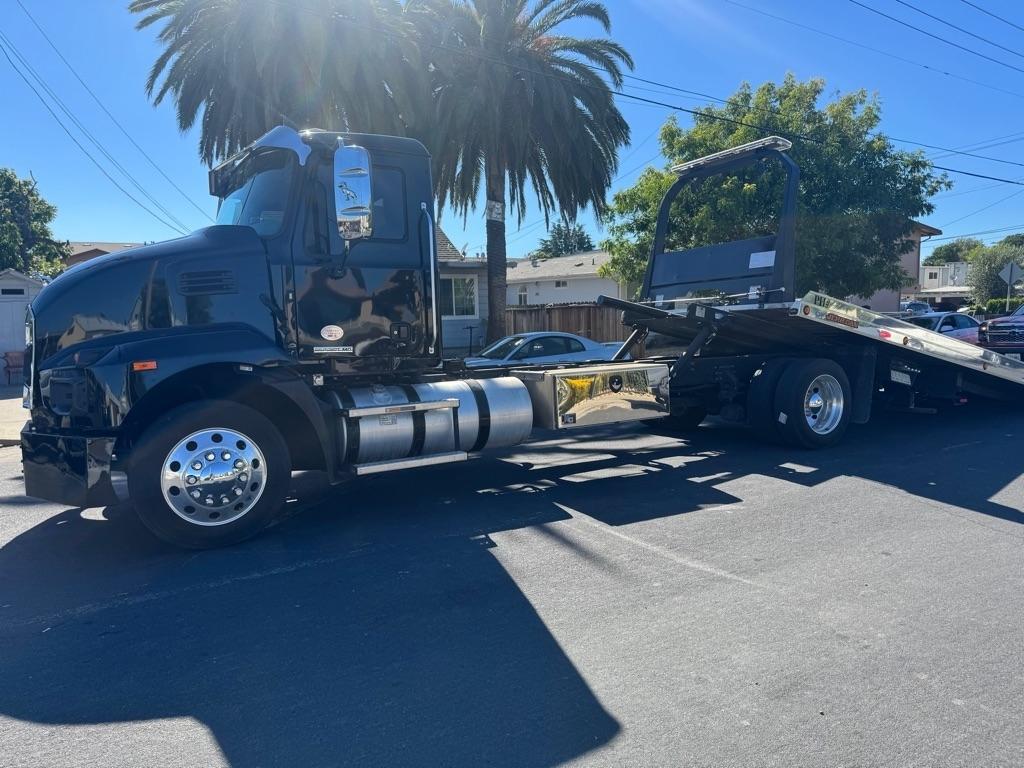 Mack MD  2024