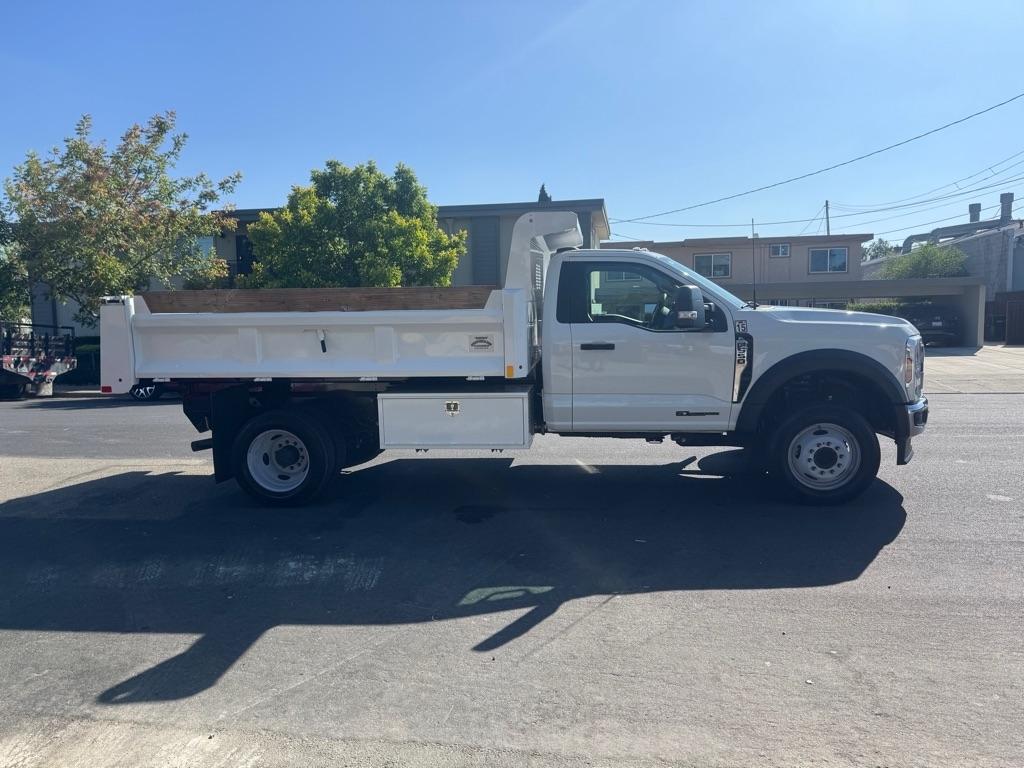 Ford F-550  2024