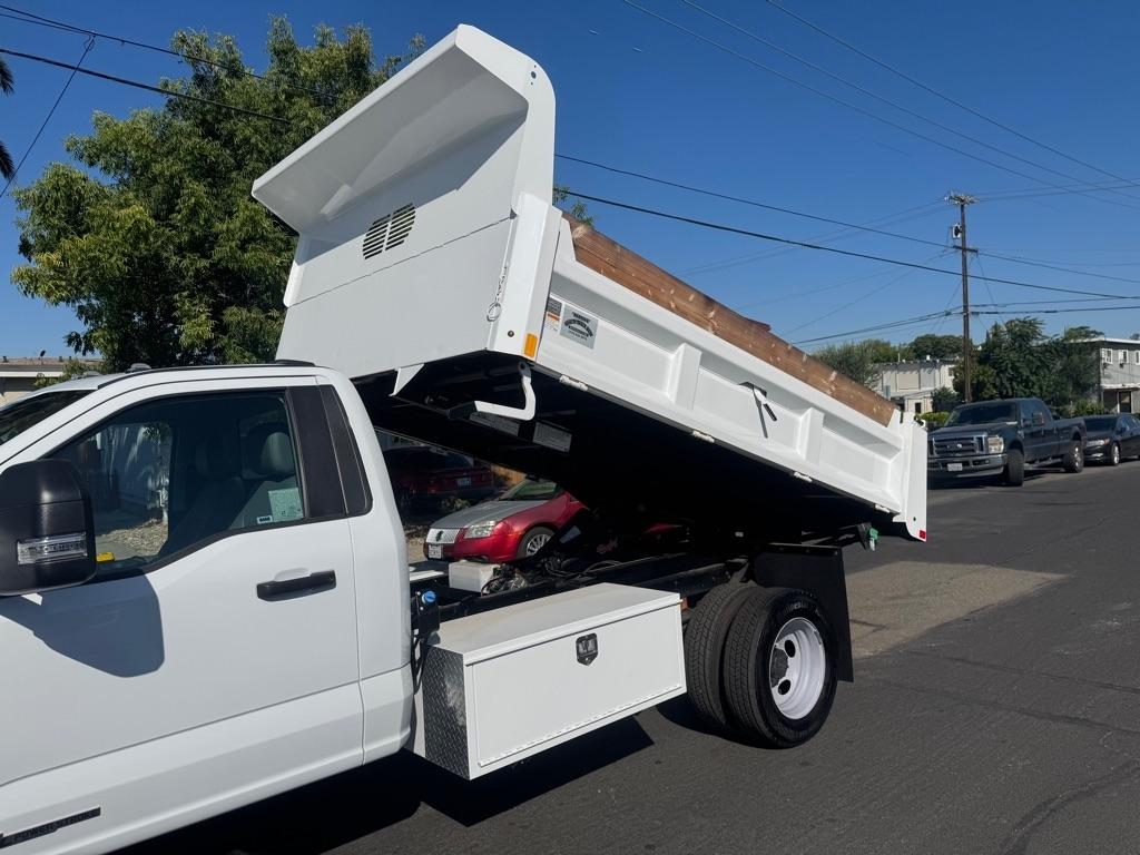Ford F-550  2024