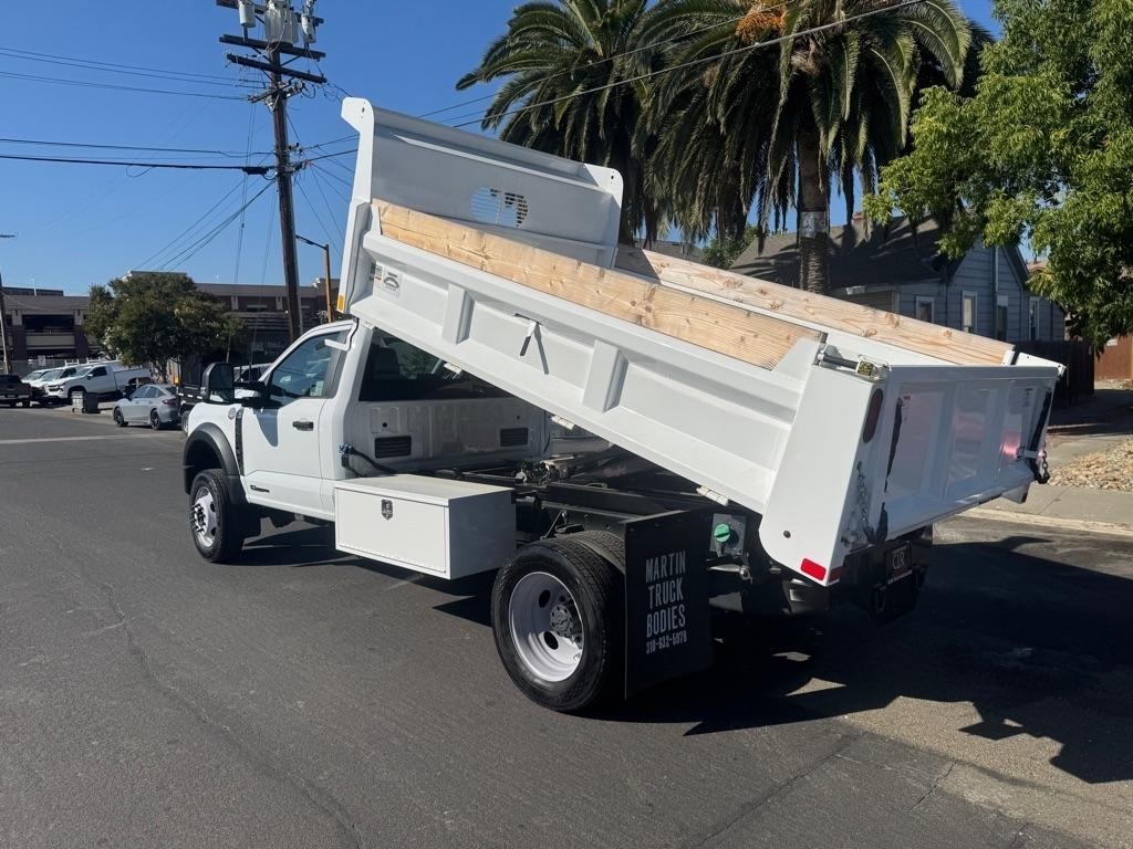 Ford F-550  2024