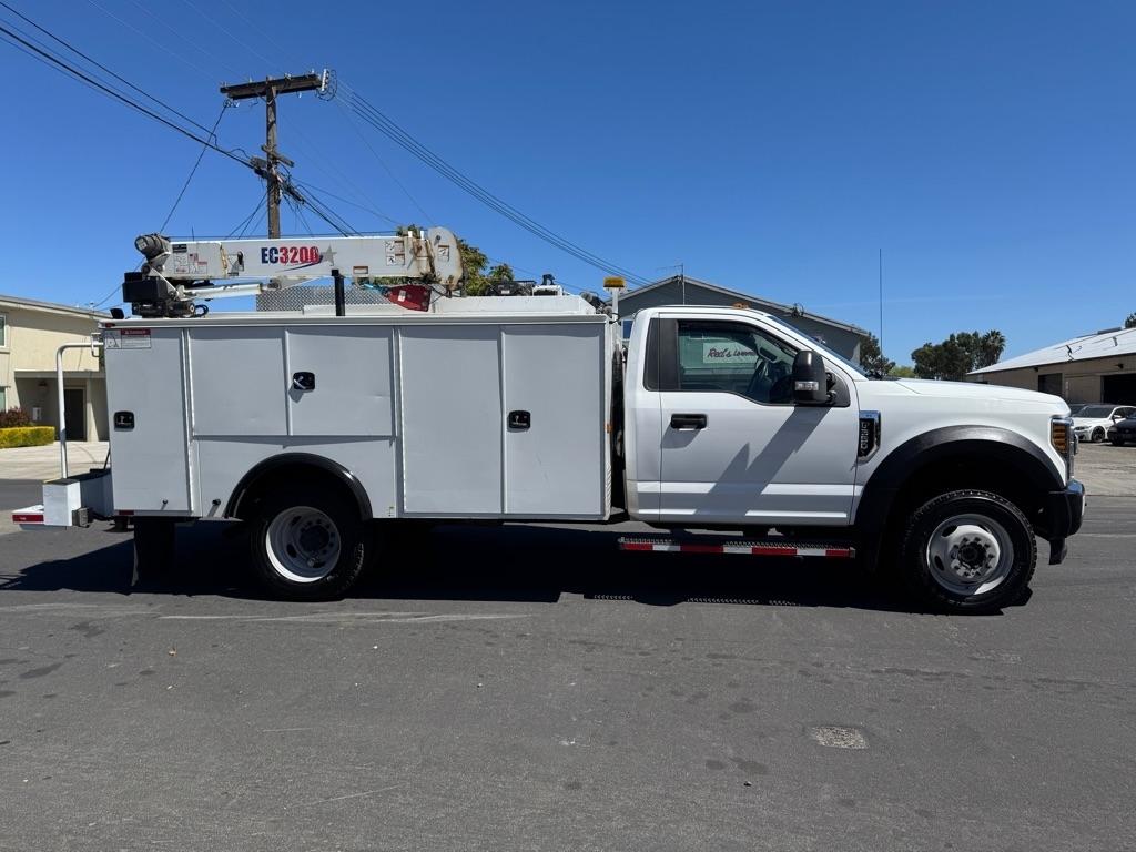 Ford F-550  2019
