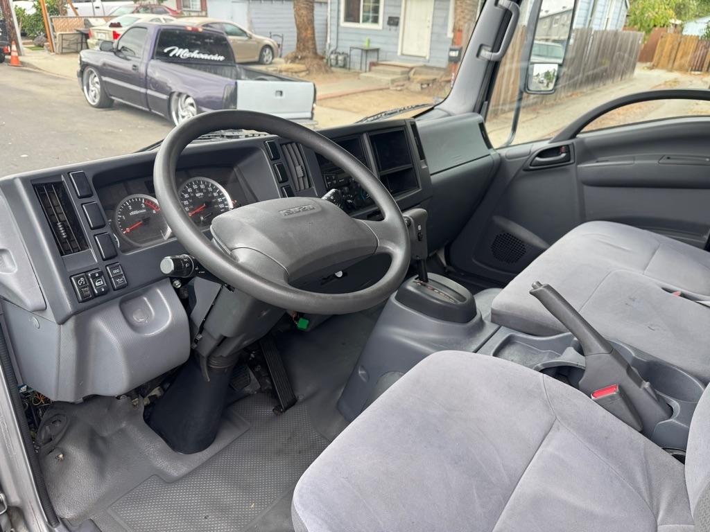 Isuzu NQR  2017