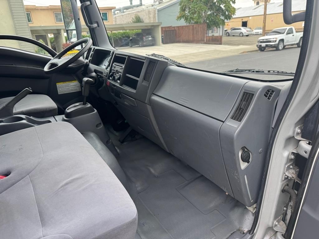 Isuzu NQR  2017