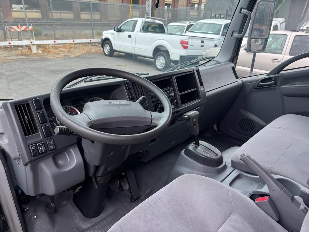 Isuzu NQR  2017