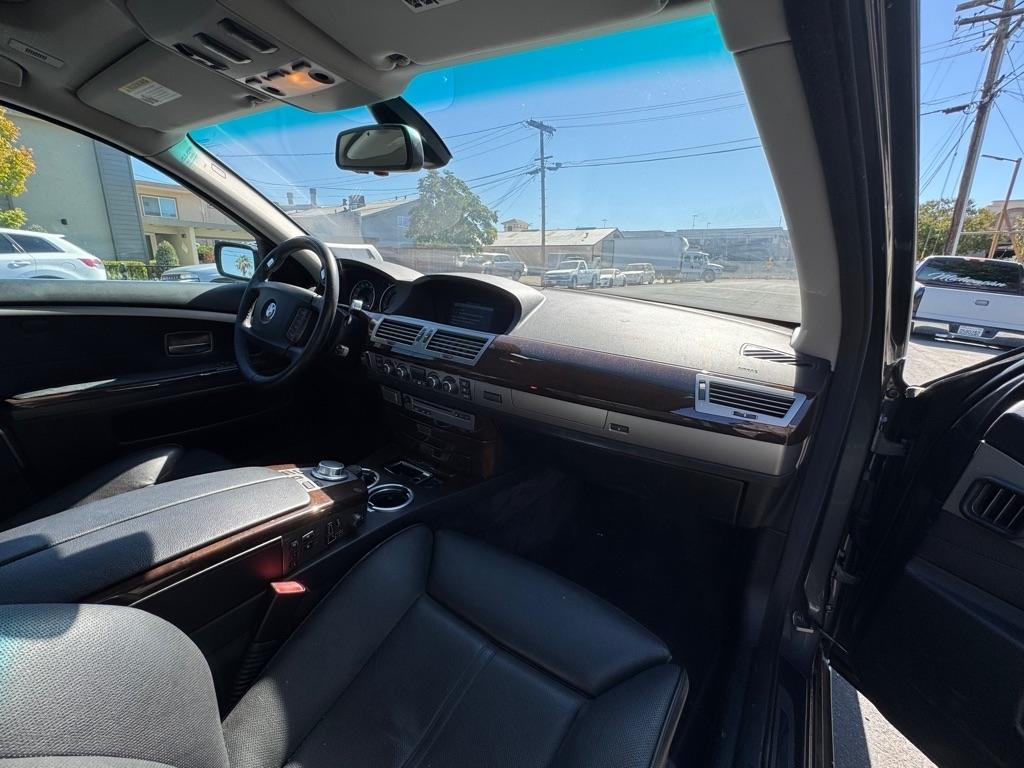 BMW 7-Series  2007