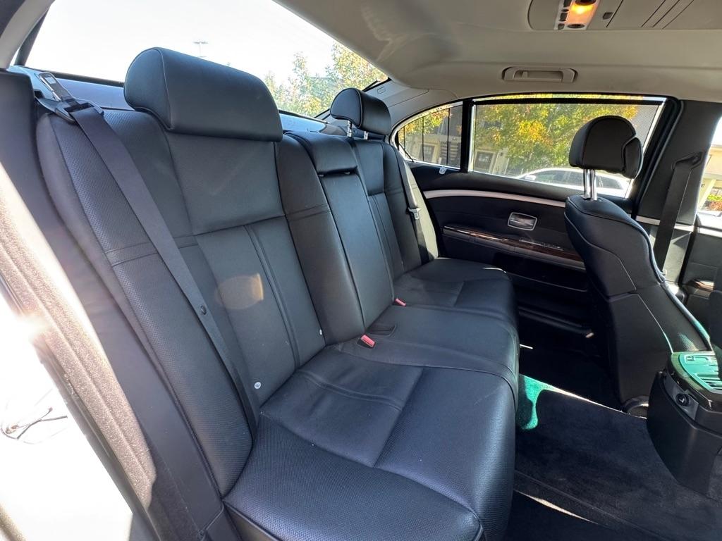 BMW 7-Series  2007