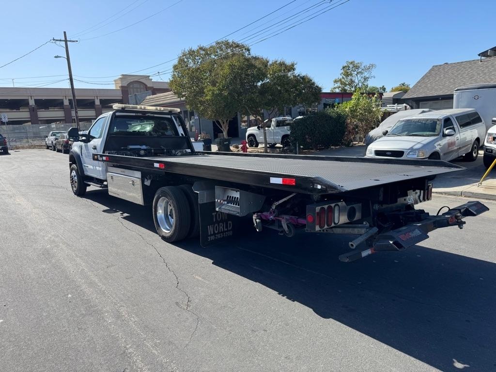 Ford F-550  2021