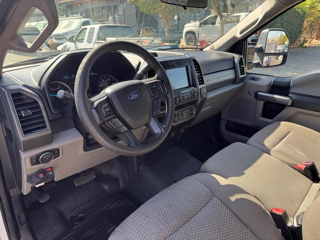 Ford F-550  2021