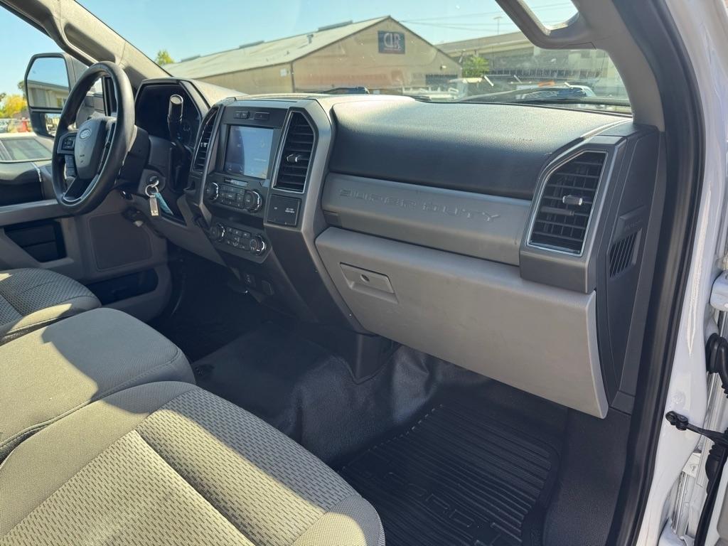 Ford F-550  2021