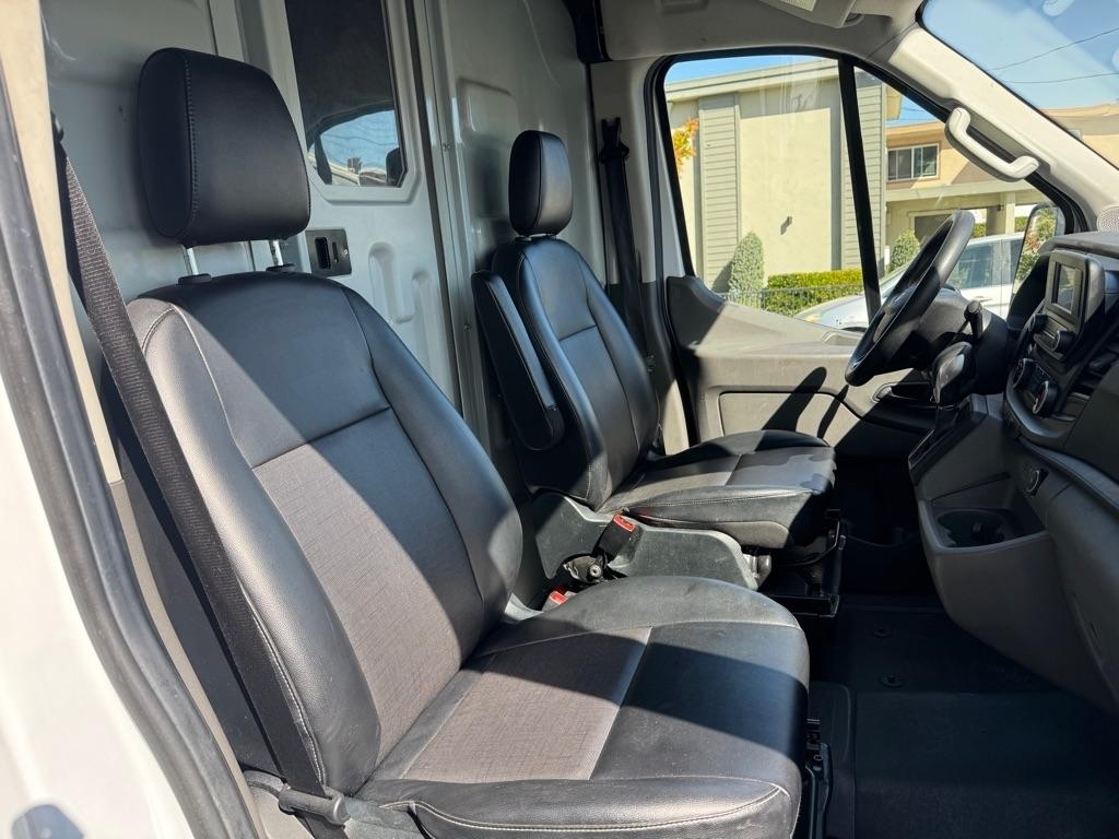 Ford Transit  2022