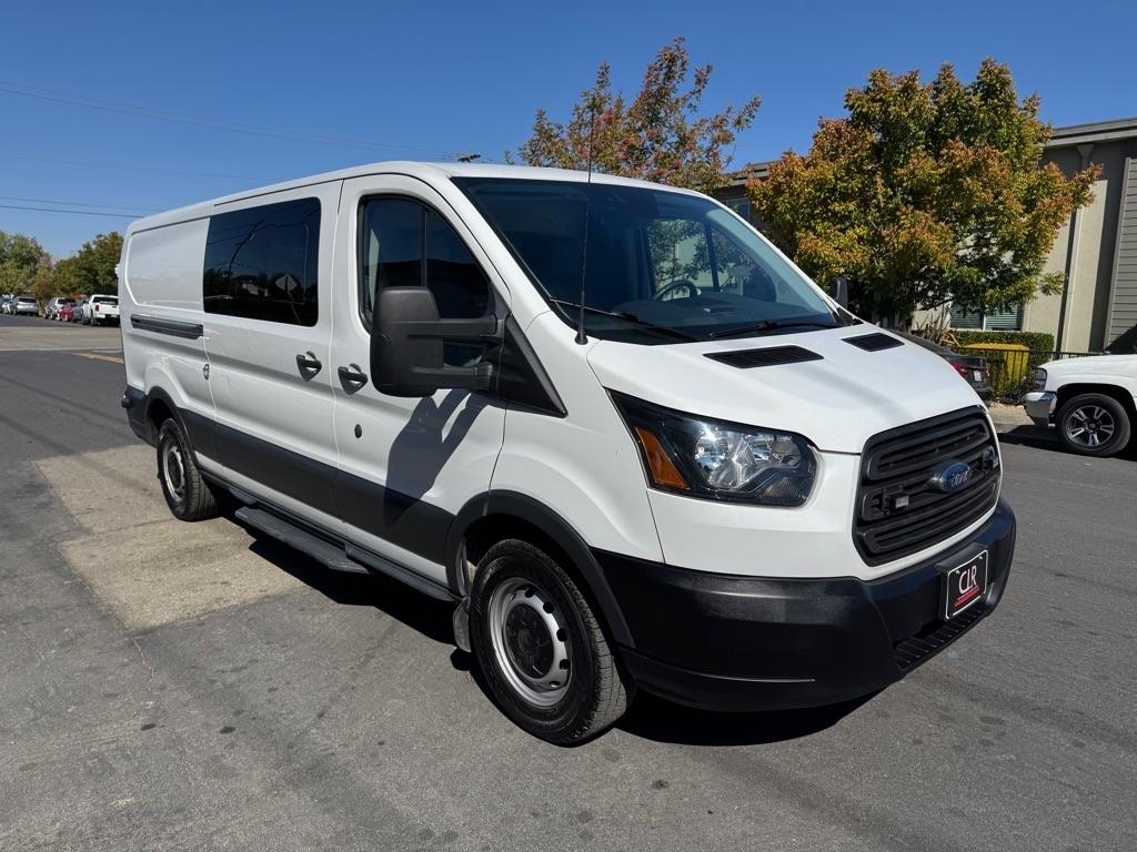 Ford Transit  2015