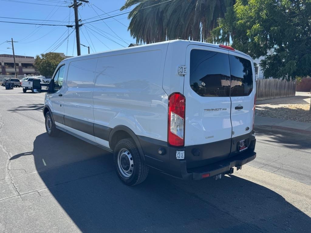 Ford Transit  2015