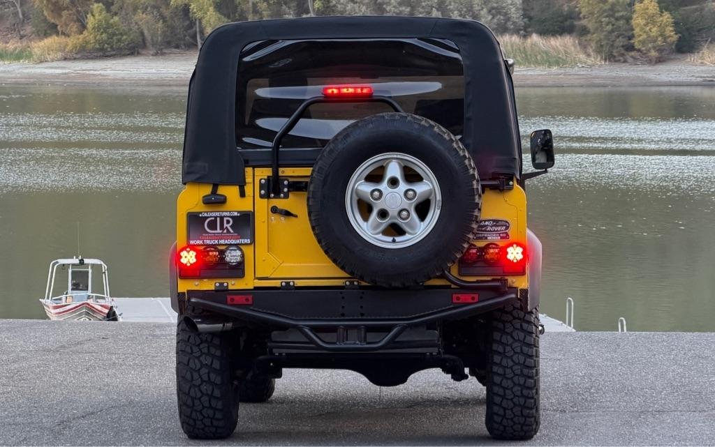 Land Rover Defender 90  1994