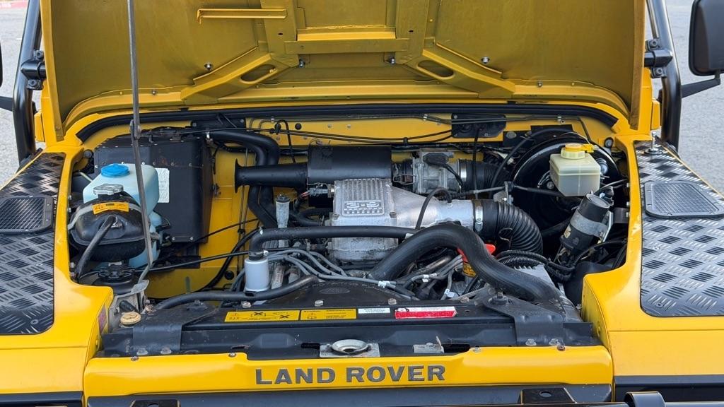 Land Rover Defender 90  1994
