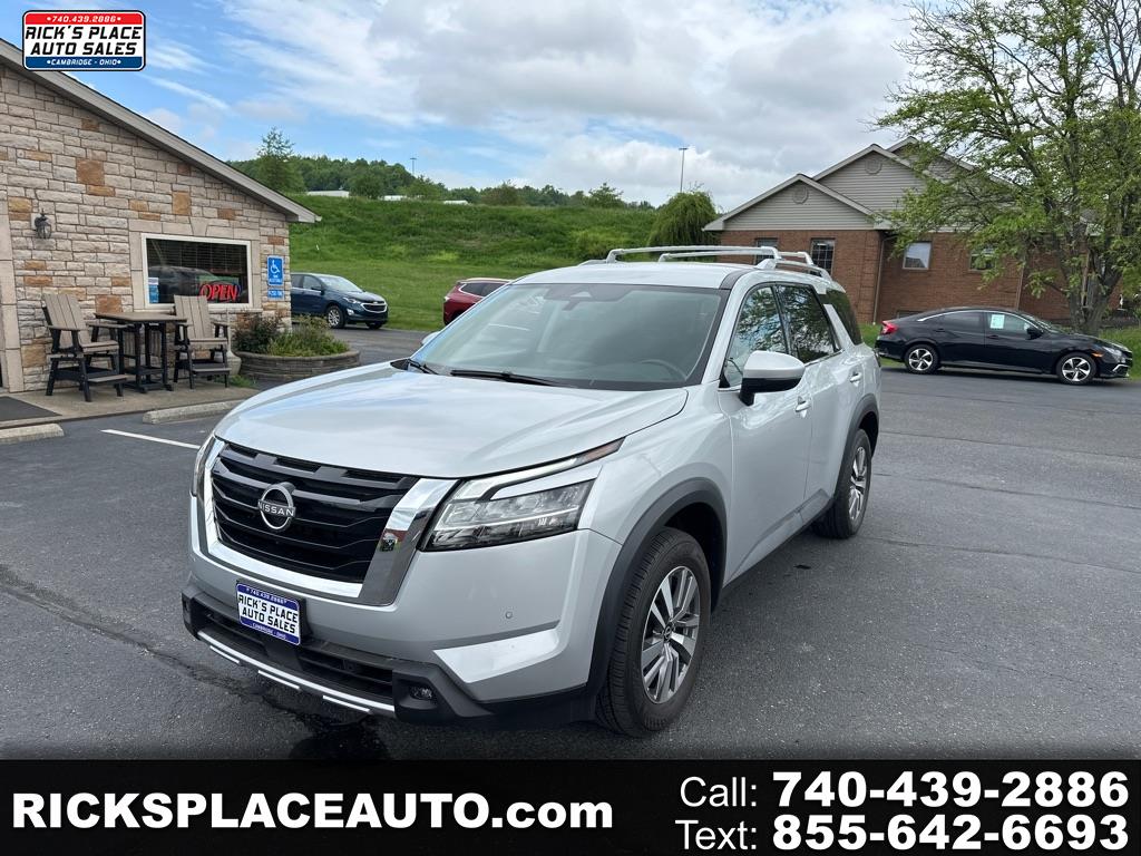 2023 Nissan Pathfinder SL