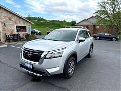 2023 Nissan Pathfinder  2023 Nissan Pathfinder