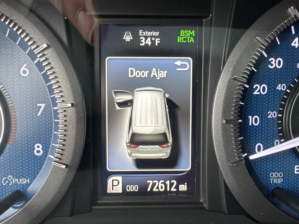 Toyota Sienna XLE Auto Access Seat FWD 7-Passenger (Natl) 2019