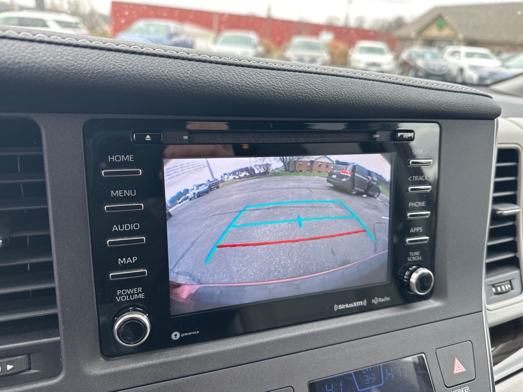 Toyota Sienna XLE Auto Access Seat FWD 7-Passenger (Natl) 2019