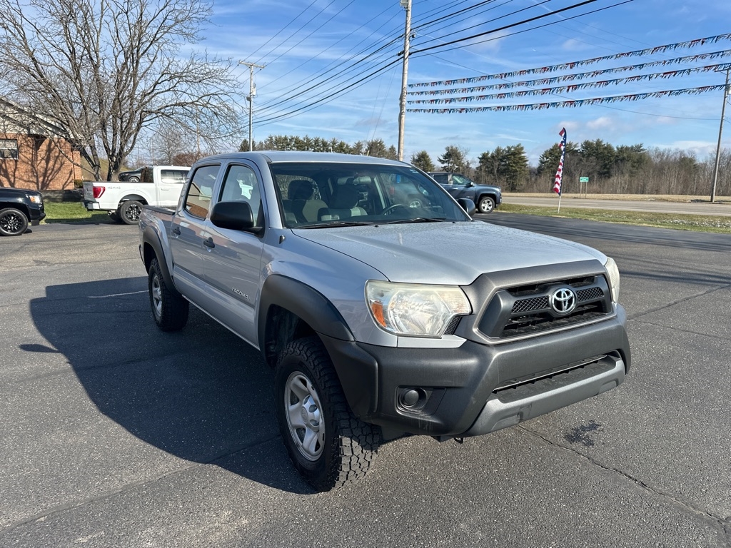Toyota Tacoma 4WD Double Cab V6 MT (Natl) 2012
