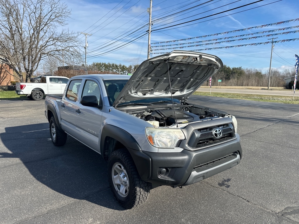Toyota Tacoma 4WD Double Cab V6 MT (Natl) 2012