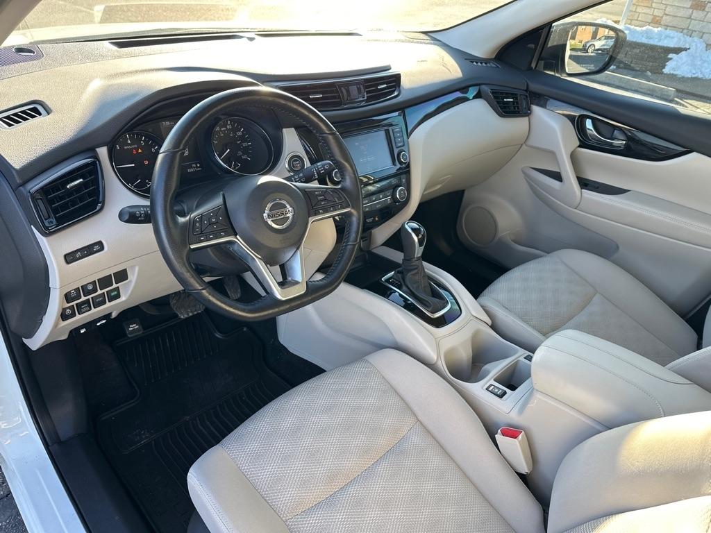 Nissan Rogue Sport AWD SV 2022