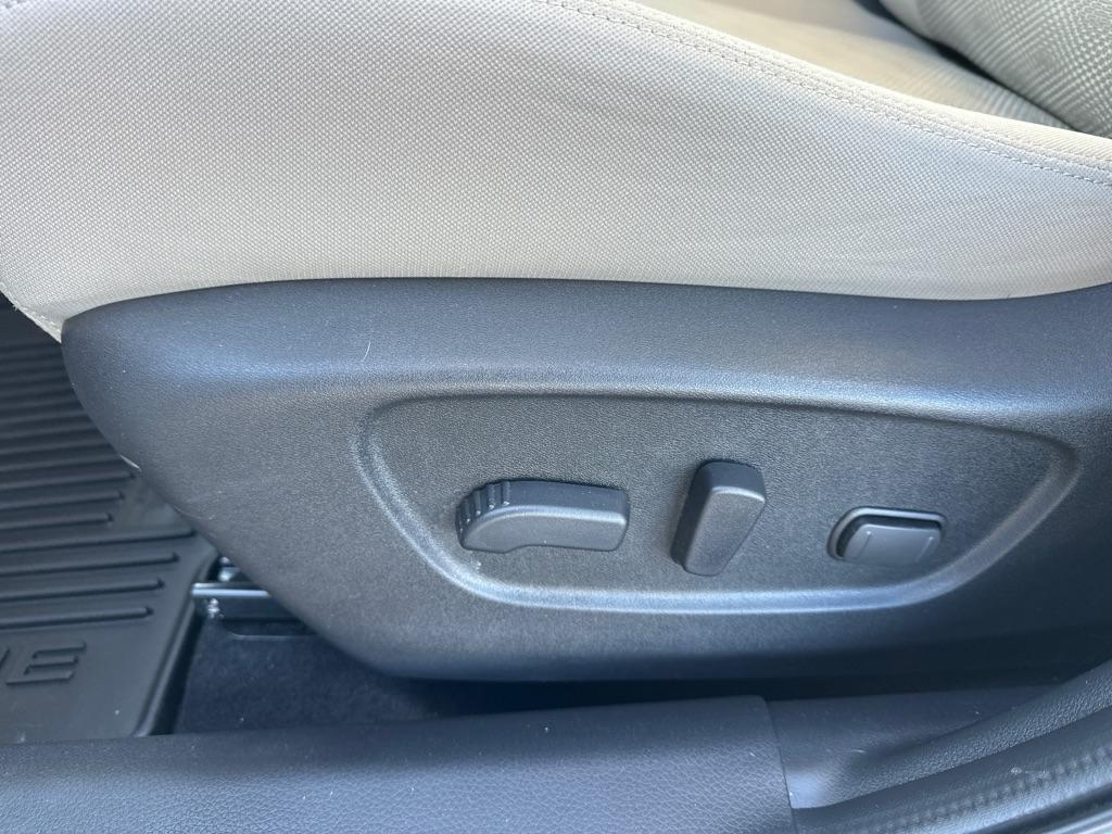 Nissan Rogue Sport AWD SV 2022