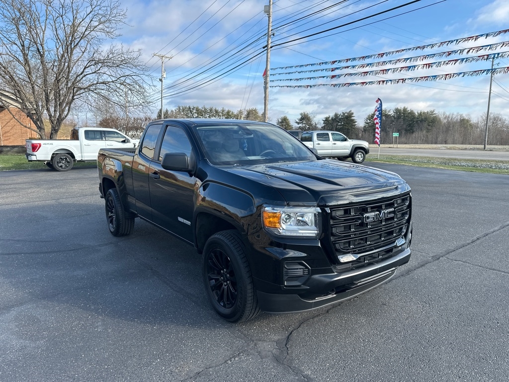 GMC Canyon 4WD Ext Cab 128" Elevation Standard 2022