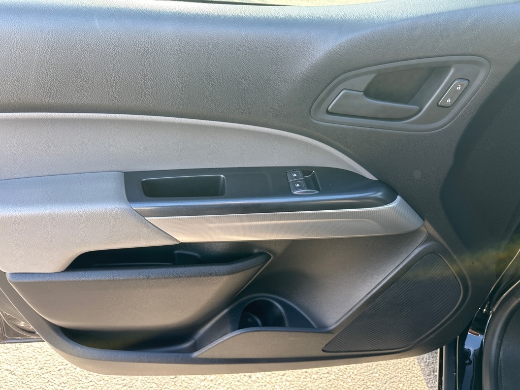 GMC Canyon 4WD Ext Cab 128" Elevation Standard 2022