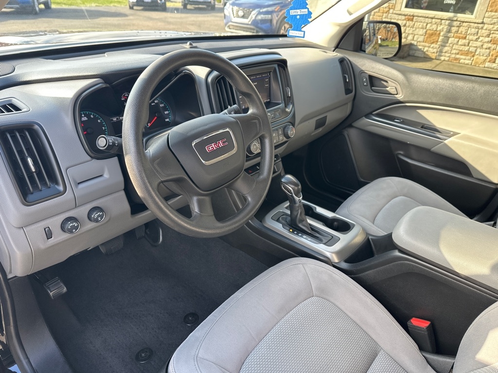 GMC Canyon 4WD Ext Cab 128" Elevation Standard 2022