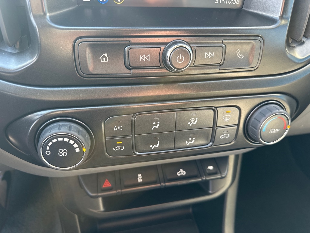 GMC Canyon 4WD Ext Cab 128" Elevation Standard 2022