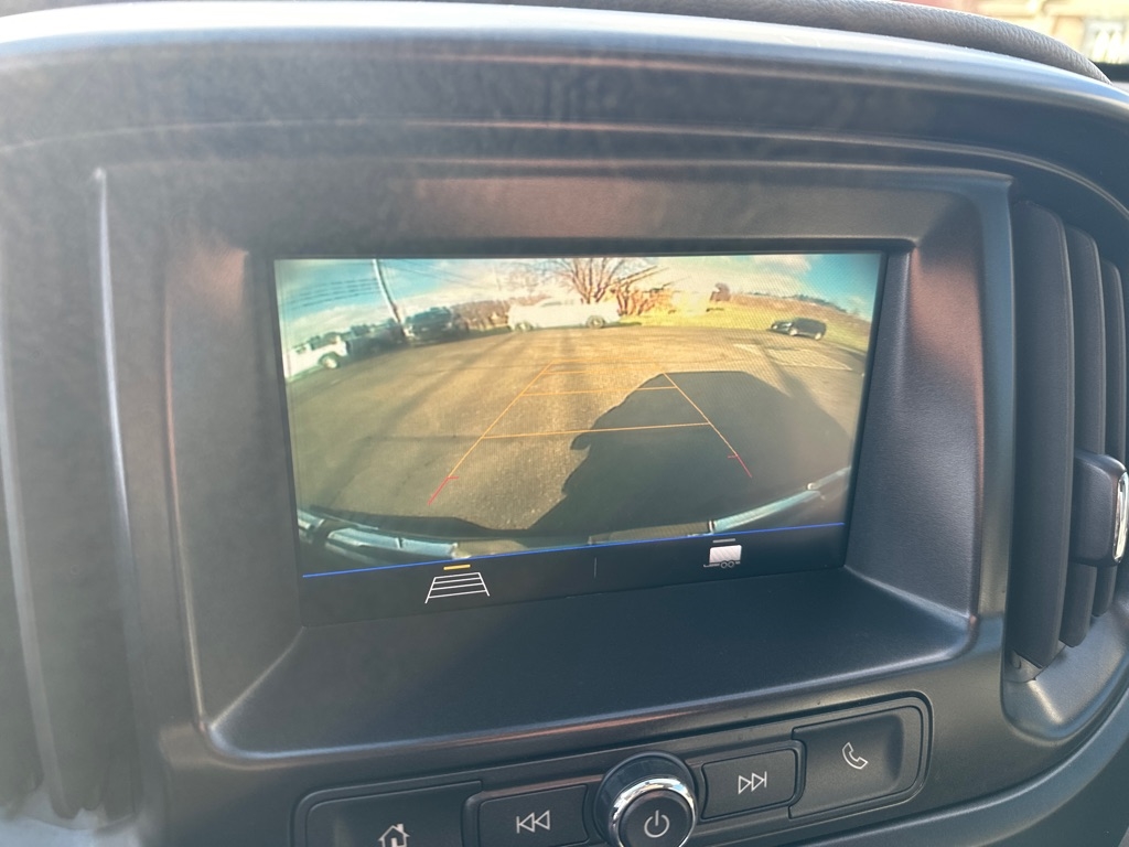 GMC Canyon 4WD Ext Cab 128" Elevation Standard 2022