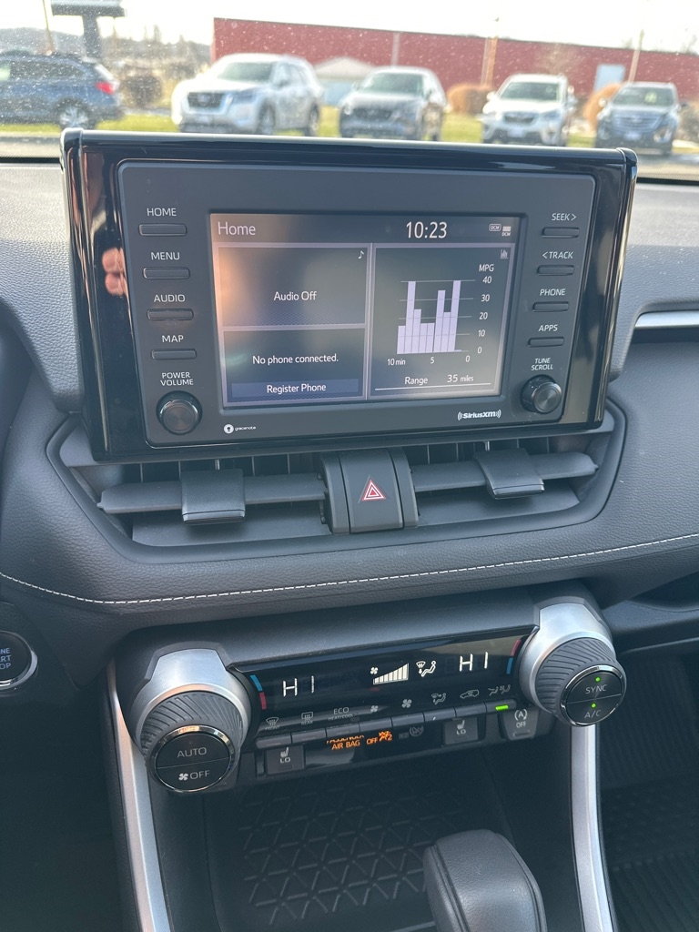 Toyota RAV4 XLE AWD (Natl) 2022