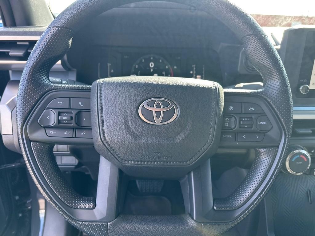 Toyota Tacoma 4WD SR5 Double Cab 5' Bed V6 AT (Natl) 2025