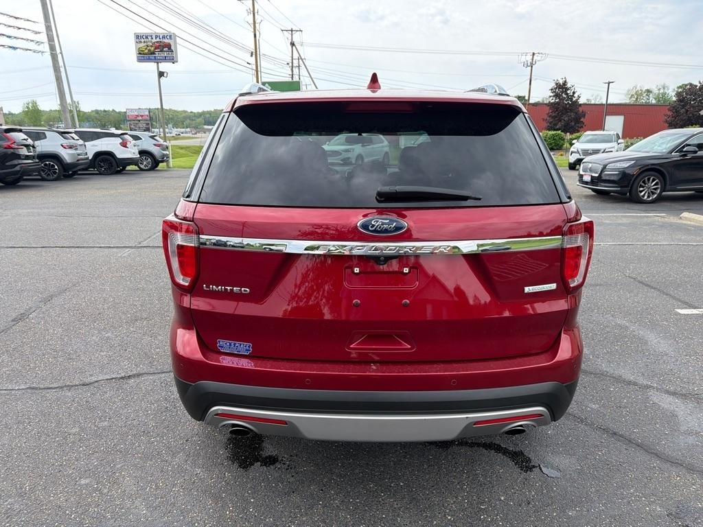 Ford Explorer Limited FWD 2017