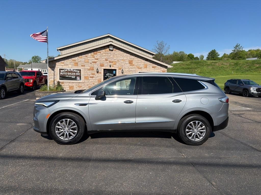 Buick Enclave AWD 4dr Essence 2023