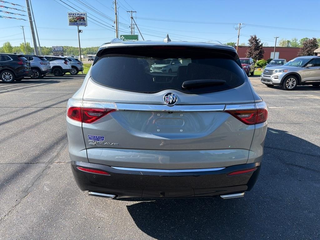 Buick Enclave AWD 4dr Essence 2023