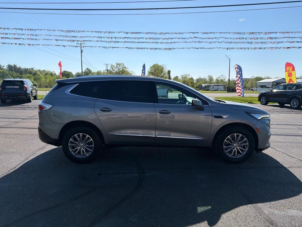 Buick Enclave AWD 4dr Essence 2023