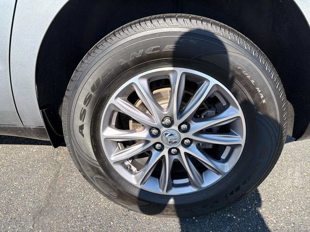 Buick Enclave AWD 4dr Essence 2023