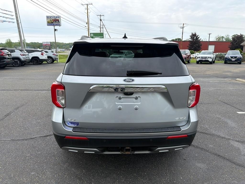 Ford Explorer XLT 4WD 2022
