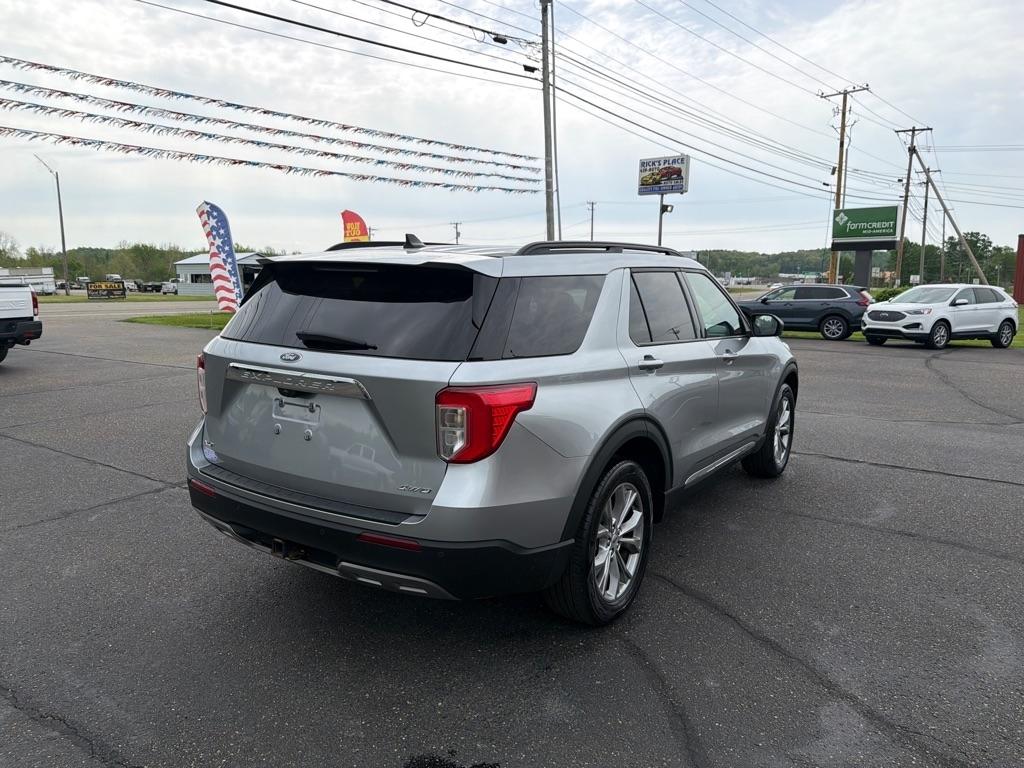 Ford Explorer XLT 4WD 2022