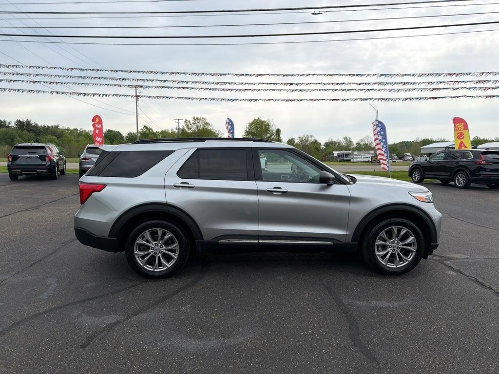 Ford Explorer XLT 4WD 2022