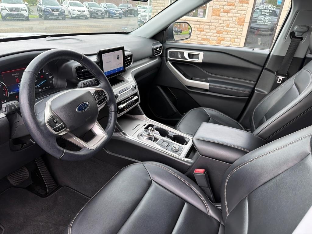 Ford Explorer XLT 4WD 2022
