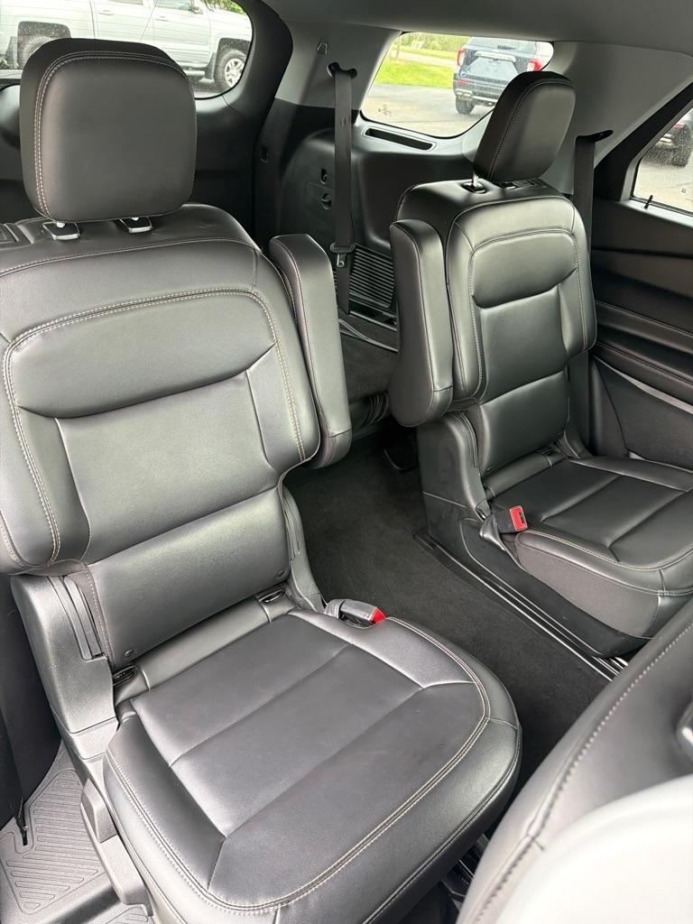 Ford Explorer XLT 4WD 2022
