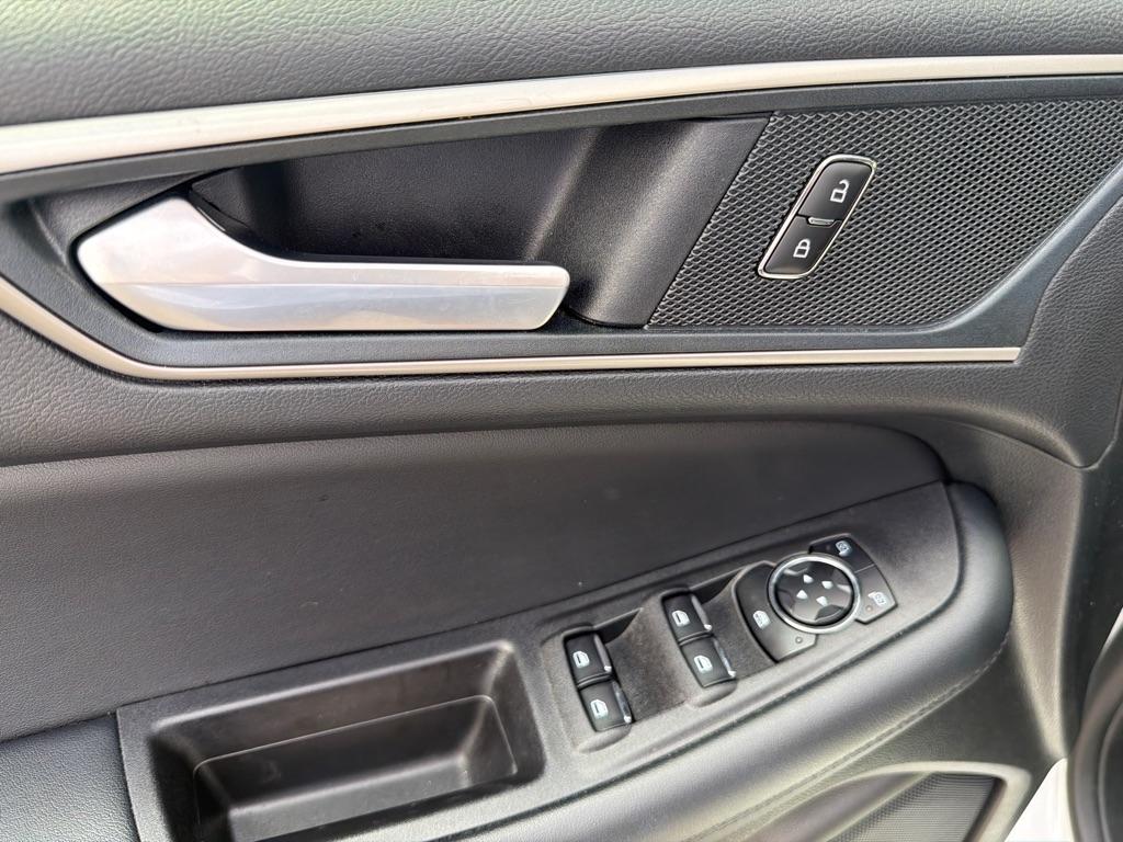 Ford Edge SEL AWD 2024