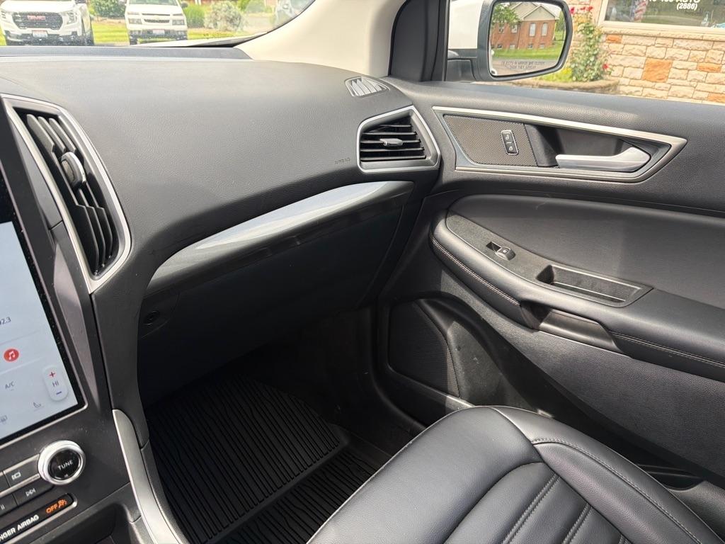 Ford Edge SEL AWD 2024