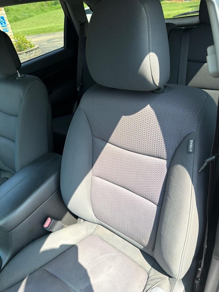 Kia Sorento 2WD 4dr I4 LX 2011