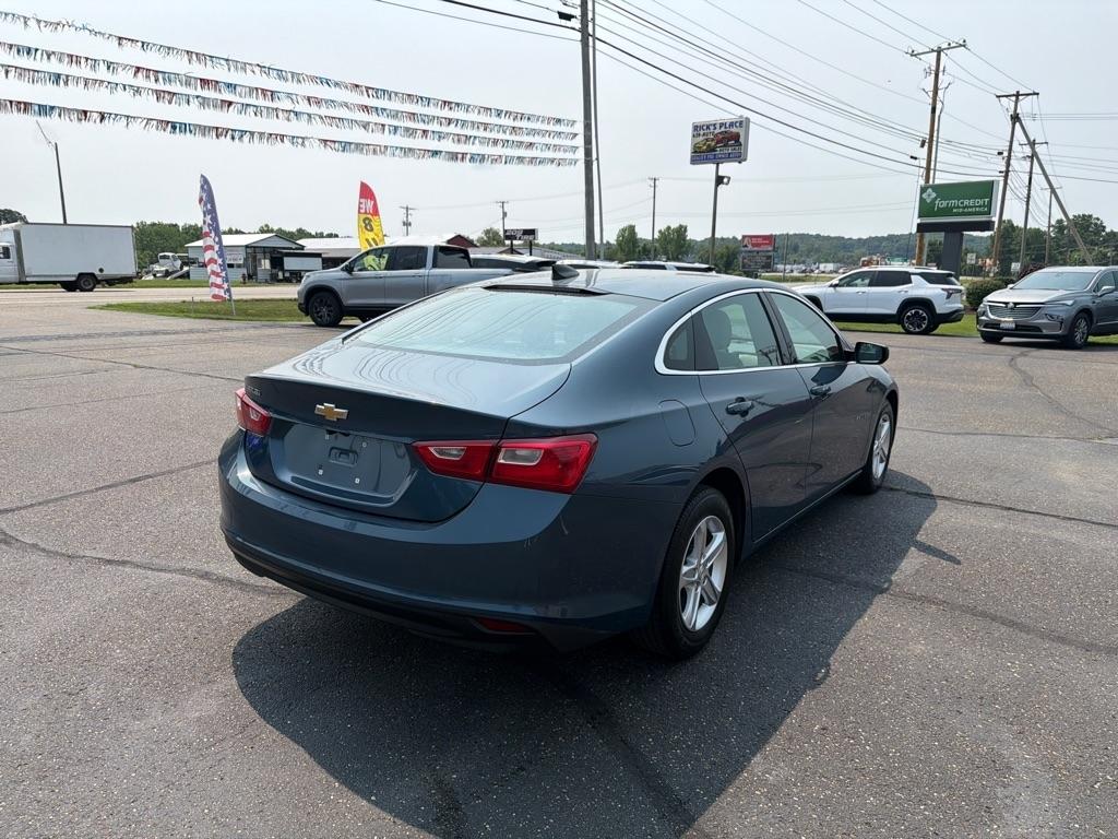 Chevrolet Malibu 4dr Sdn LS w/1FL 2024
