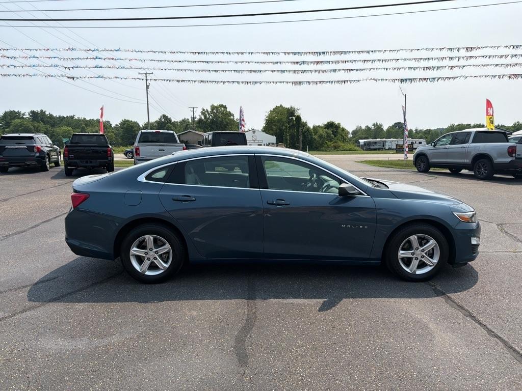 Chevrolet Malibu 4dr Sdn LS w/1FL 2024